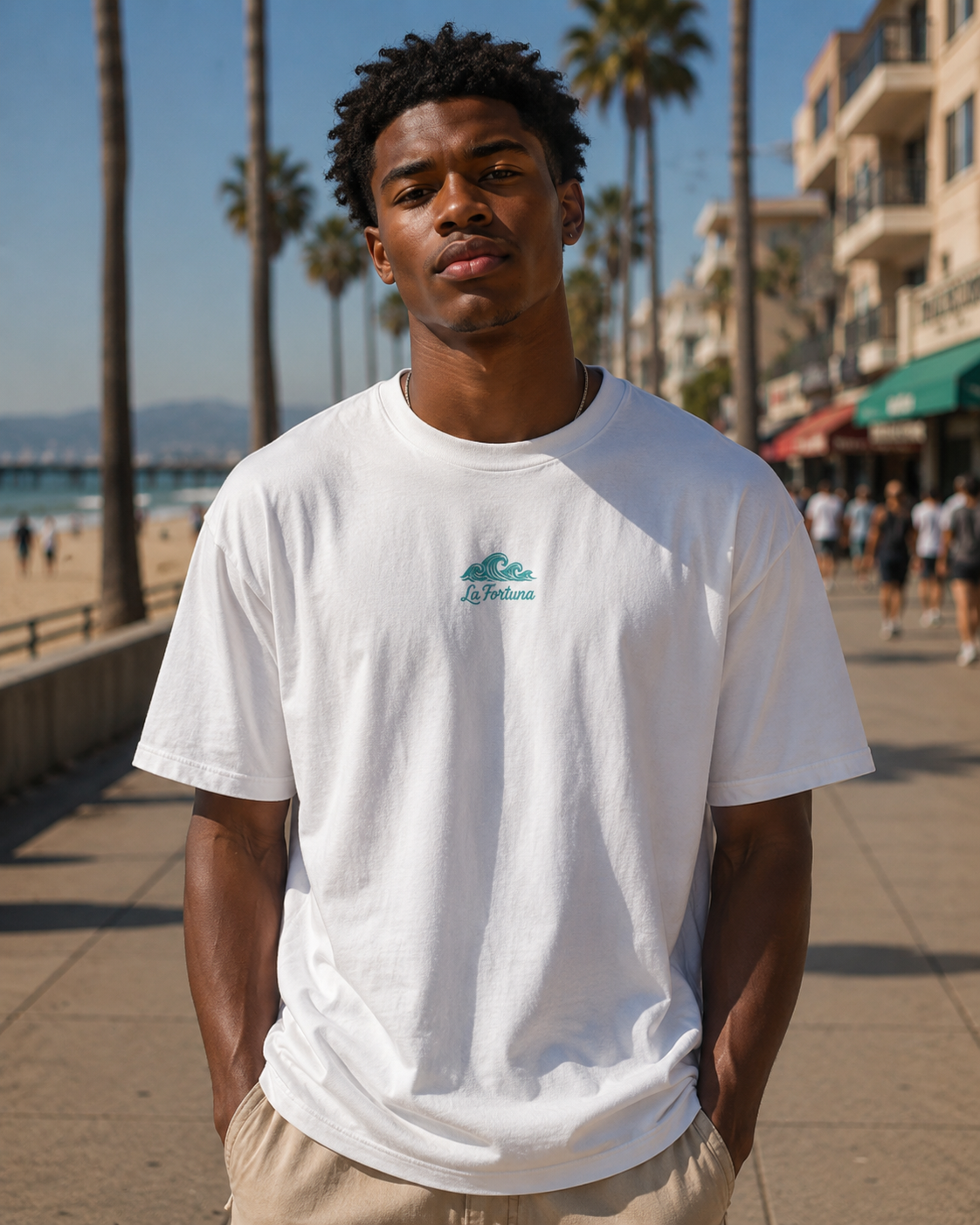 La Fortuna Basic White Tee