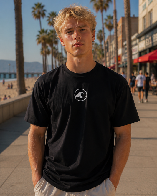 La Fortuna Basic Black Tee