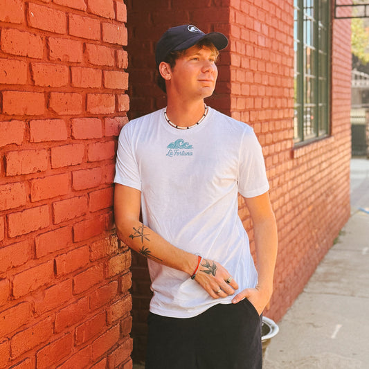 La Fortuna Basic White Tee